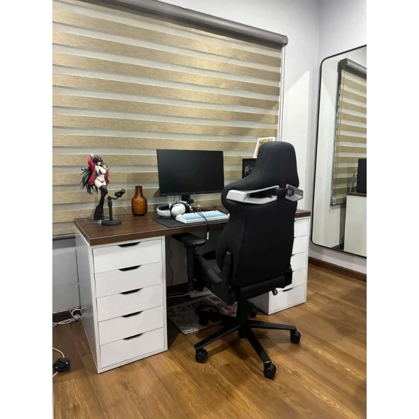 Qua bảng so sánh, chúng ta thấy EDRA THROW 235 cung cấp tính năng kê tay và trụ thủy lực Class 4 với mức giá hợp lý, phù hợp với người dùng muốn trải nghiệm “cao cấp” mà không phải chi trả quá cao. (Ảnh 3) Qua bảng so sánh, chúng ta thấy EDRA THROW 235 cung cấp tính năng kê tay và trụ thủy lực Class 4 với mức giá hợp lý, phù hợp với người dùng muốn trải nghiệm “cao cấp” mà không phải chi trả quá cao. (Ảnh 3)