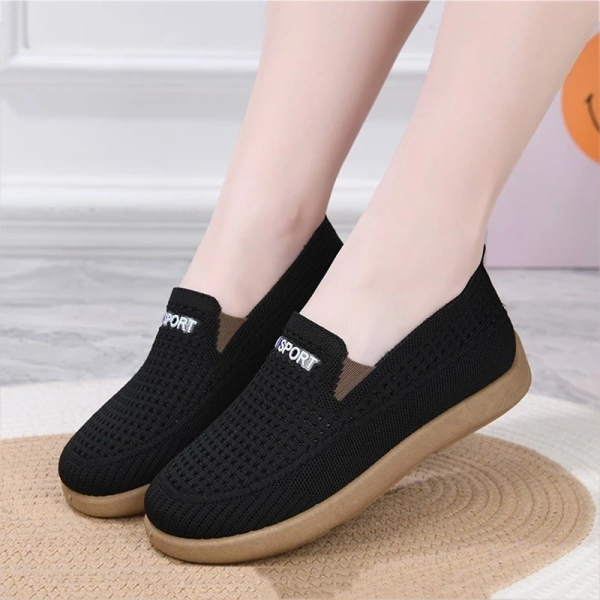 Với mức giá 250.000 VND (giá khuyến mãi) so với giá gốc 302.500 VND, Giày Lười Nữ AG0054 mang lại “giá trị-độ bền” đáng chú ý. (Ảnh 3)