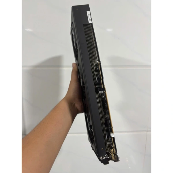 Hiệu năng mạnh mẽ của GPU RTX 4080 trong game 4K, nhưng nhiệt độ cao khiến người dùng cân nhắc lại việc đầu tư - Ảnh 4 Hiệu năng mạnh mẽ của GPU RTX 4080 trong game 4K, nhưng nhiệt độ cao khiến người dùng cân nhắc lại việc đầu tư - Ảnh 4
