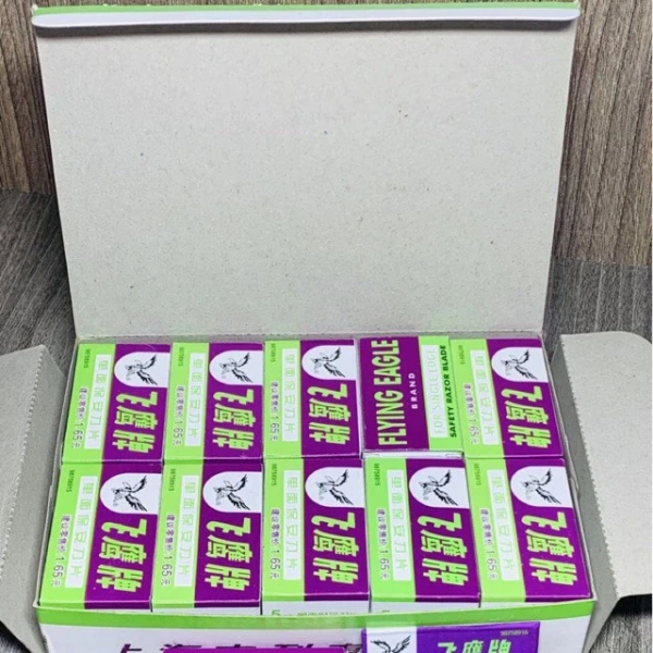 Mặc dù việc mua lưỡi mới sẽ tạo ra chi phí ngắn hạn, nhưng nó giúp giảm thiểu hư hỏng kính và thiết bị, giảm số lần sửa chữa lại – một yếu tố giảm đáng kể tổng chi phí sản xuất. (Ảnh 2) Mặc dù việc mua lưỡi mới sẽ tạo ra chi phí ngắn hạn, nhưng nó giúp giảm thiểu hư hỏng kính và thiết bị, giảm số lần sửa chữa lại – một yếu tố giảm đáng kể tổng chi phí sản xuất. (Ảnh 2)