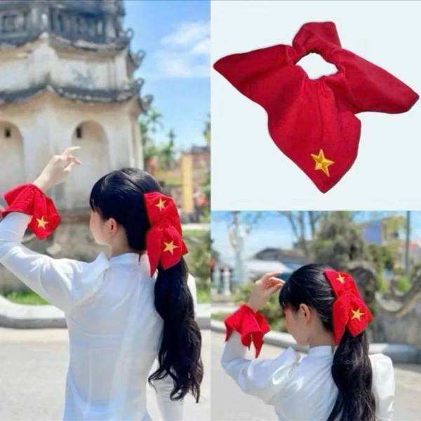 Việc hiểu rõ chất liệu của kẹp tóc và scrunchie sẽ giúp bạn lựa chọn được sản phẩm phù hợp cho tóc xoăn. (Ảnh 2)