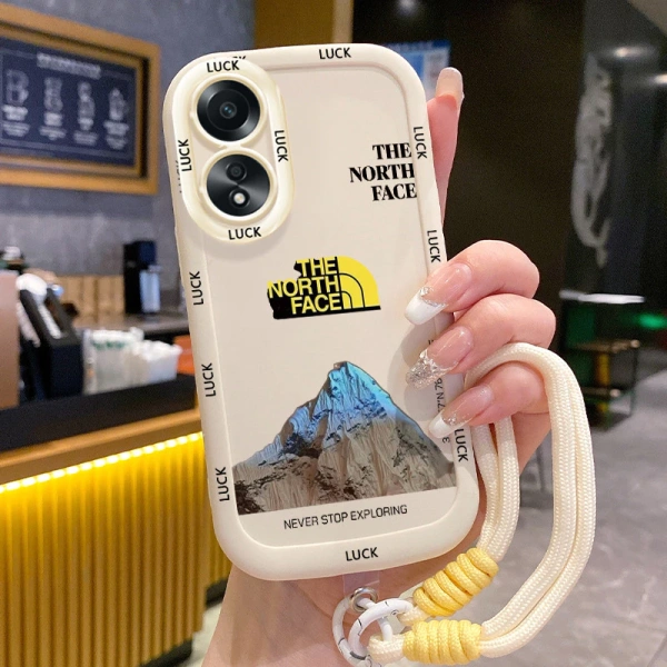 Khi gắn dây đeo vào ốp lưng OPPO, chi tiết lỗ thoát hơi nhỏ mà ít ai chú ý có thể gây nóng máy. - Ảnh 1