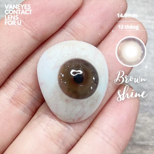 Lời khuyên: Khi đi bơi hoặc ở môi trường nước, nên tháo lens ra và thay bằng kính bảo hộ, hoặc dùng lens không màu trong thời gian này. (Ảnh 5) Lời khuyên: Khi đi bơi hoặc ở môi trường nước, nên tháo lens ra và thay bằng kính bảo hộ, hoặc dùng lens không màu trong thời gian này. (Ảnh 5)