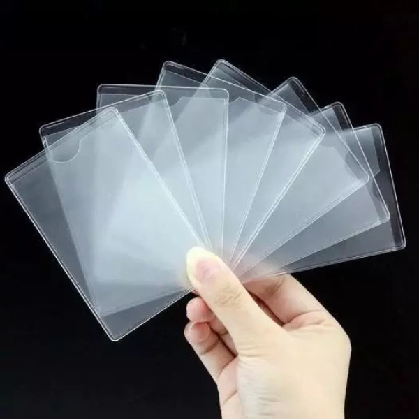 Một lựa chọn vừa thực tế vừa hợp lý hiện đang được nhiều người tiêu dùng ưa chuộng là Túi Nhựa Dẻo PVC Chống Xước, chống nước cho các loại thẻ căn cước CCCD, thẻ ngân hàng, …. (Ảnh 2)
