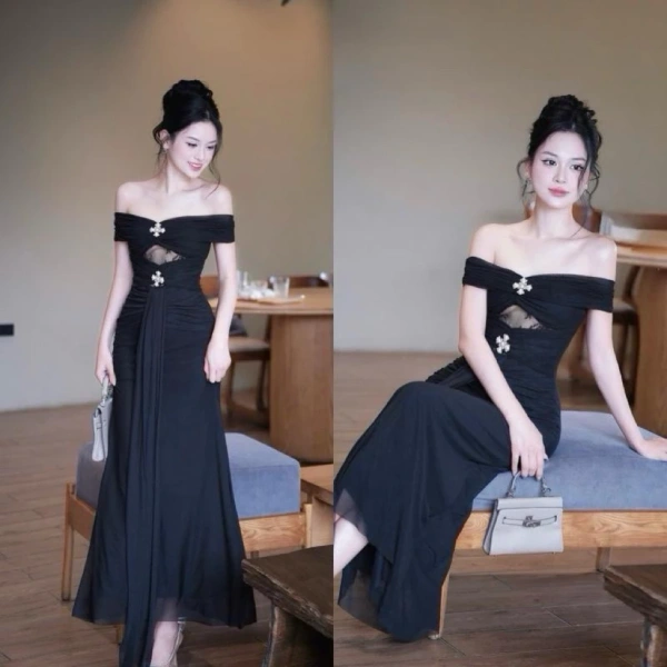 Váy trễ vai lưới dài là sản phẩm thời trang kết hợp giữa hai yếu tố quan trọng: thời trang hiện đại và công năng thoáng khí. (Ảnh 2) Váy trễ vai lưới dài là sản phẩm thời trang kết hợp giữa hai yếu tố quan trọng: thời trang hiện đại và công năng thoáng khí. (Ảnh 2)
