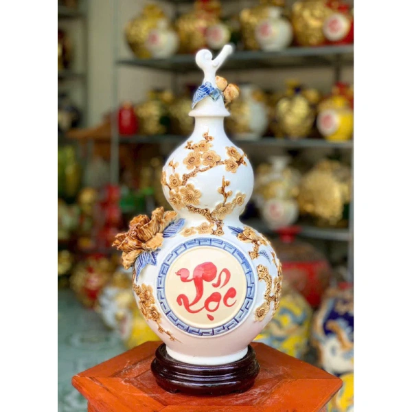 Thị trường hiện nay có rất nhiều mẫu hồ lô chữ “Lộc”, mỗi loại mang những ưu và nhược điểm riêng. (Ảnh 4) Thị trường hiện nay có rất nhiều mẫu hồ lô chữ “Lộc”, mỗi loại mang những ưu và nhược điểm riêng. (Ảnh 4)