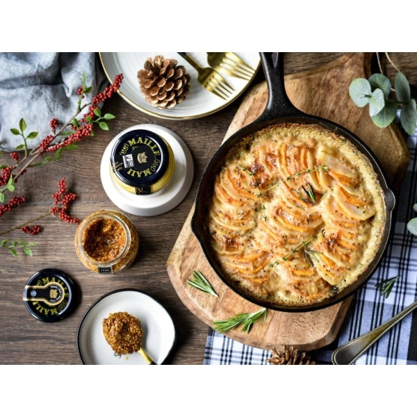 Dưới đây là ba công thức thực tế, mỗi công thức sẽ minh hoạ cách mù tạt nguyên hạt có thể “điểm tô” hương vị của món ăn, từ khai vị tới món tráng miệng. (Ảnh 3) Dưới đây là ba công thức thực tế, mỗi công thức sẽ minh hoạ cách mù tạt nguyên hạt có thể “điểm tô” hương vị của món ăn, từ khai vị tới món tráng miệng. (Ảnh 3)