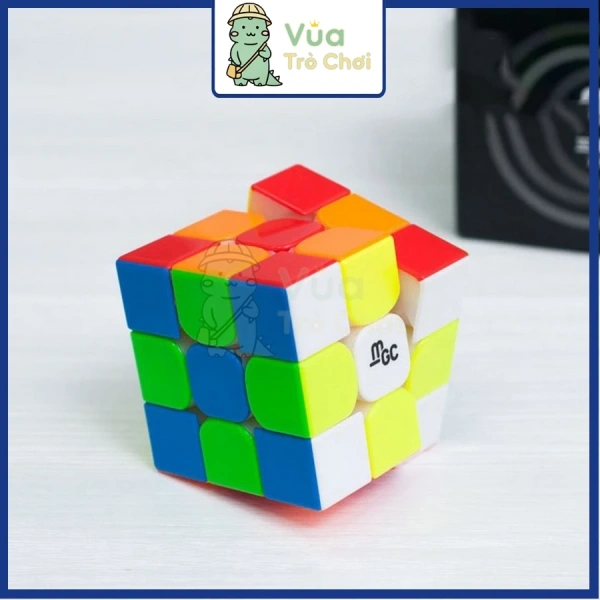 Đối với trẻ em, việc lựa chọn một chiếc Rubik phù hợp không chỉ giúp phát triển tư duy mà còn duy trì hứng thú lâu dài. (Ảnh 5) Đối với trẻ em, việc lựa chọn một chiếc Rubik phù hợp không chỉ giúp phát triển tư duy mà còn duy trì hứng thú lâu dài. (Ảnh 5)