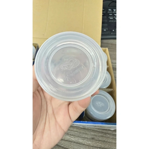 Không chỉ nắp, mà chính thiết kế của hũ thủy tinh cũng ảnh hưởng đáng kể đến độ kín và tính an toàn. (Ảnh 3) Không chỉ nắp, mà chính thiết kế của hũ thủy tinh cũng ảnh hưởng đáng kể đến độ kín và tính an toàn. (Ảnh 3)