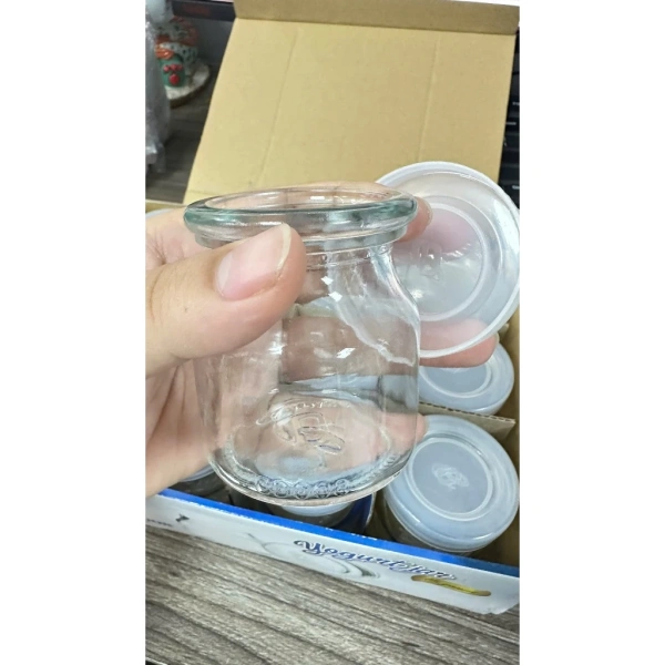 Thời gian sử dụng bình thường của hũ thủy tinh có thể kéo dài từ 3‑5 năm, nhưng nắp silicone hoặc cao su thường có thời gian sử dụng ngắn hơn do dễ mất độ dẻo. (Ảnh 5) Thời gian sử dụng bình thường của hũ thủy tinh có thể kéo dài từ 3‑5 năm, nhưng nắp silicone hoặc cao su thường có thời gian sử dụng ngắn hơn do dễ mất độ dẻo. (Ảnh 5)