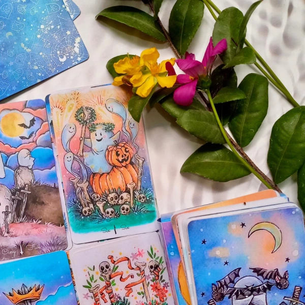 Sự khác nhau giữa kỳ vọng khi mua một bộ bài tarot và cảm giác thực sự khi trải nghiệm chúng? - Ảnh 1