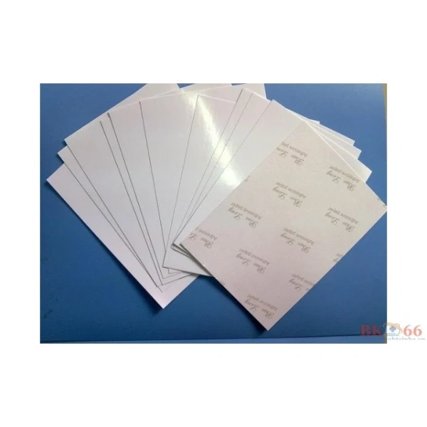 Giấy không chỉ là “vật nền” mà còn ảnh hưởng trực tiếp tới quá trình hấp thu và phô diễn màu. (Ảnh 2) Giấy không chỉ là “vật nền” mà còn ảnh hưởng trực tiếp tới quá trình hấp thu và phô diễn màu. (Ảnh 2)
