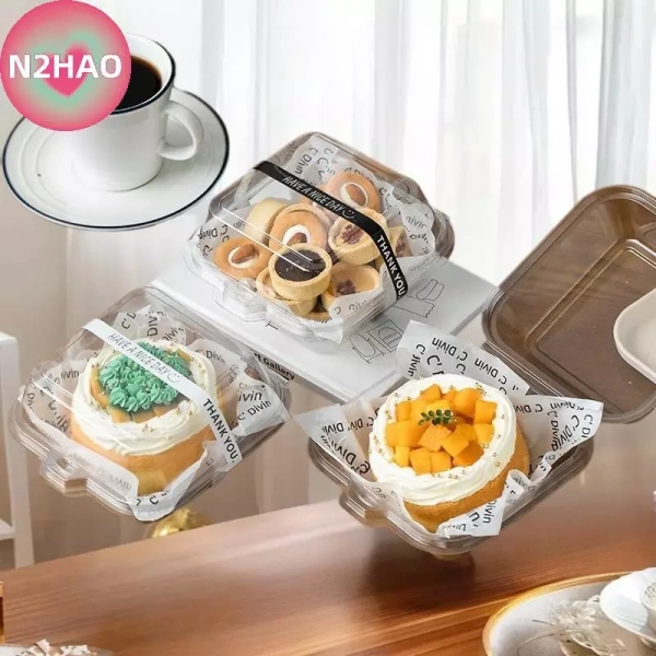 Bánh nướng trong khuôn nhựa trong suốt dễ rơi ra khi chuyển sang hộp bento – chi tiết ít người để ý