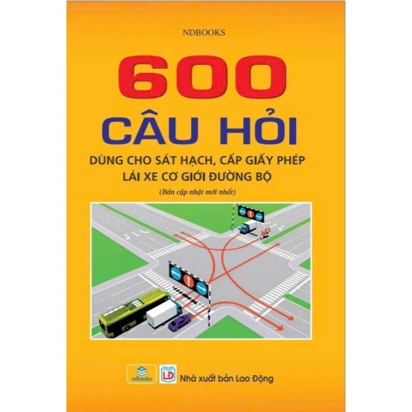 Câu hỏi sát hạch lái xe: Khi đáp án trong sách không đồng nhất với đề thi mới nhất