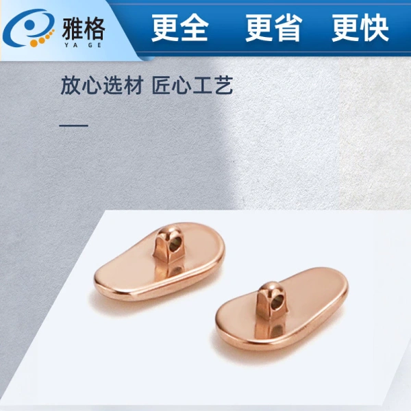 Miếng lót mũi cầu trục titanium 24 mm ngăn trượt thực tế, nhưng giá đỡ kính phụ kiện lại gây áp lực bất ngờ trên mũi