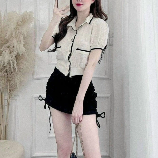 Việc chọn size đúng không chỉ giúp bạn vừa vặn mà còn ảnh hưởng tới độ co giãn và cảm giác thoải mái. (Ảnh 3)