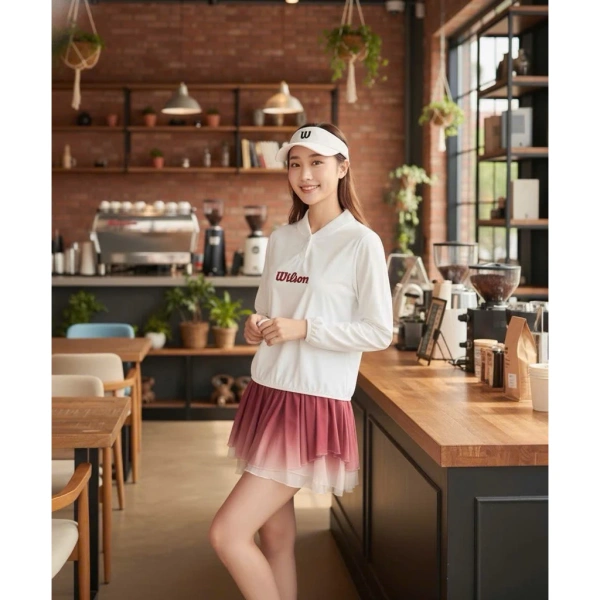 Ngược lại, golf là môn thể thao yêu cầu thời gian tiếp xúc dài với môi trường mở, thường kéo dài từ 4‑5 tiếng trong một vòng chơi. (Ảnh 2)
