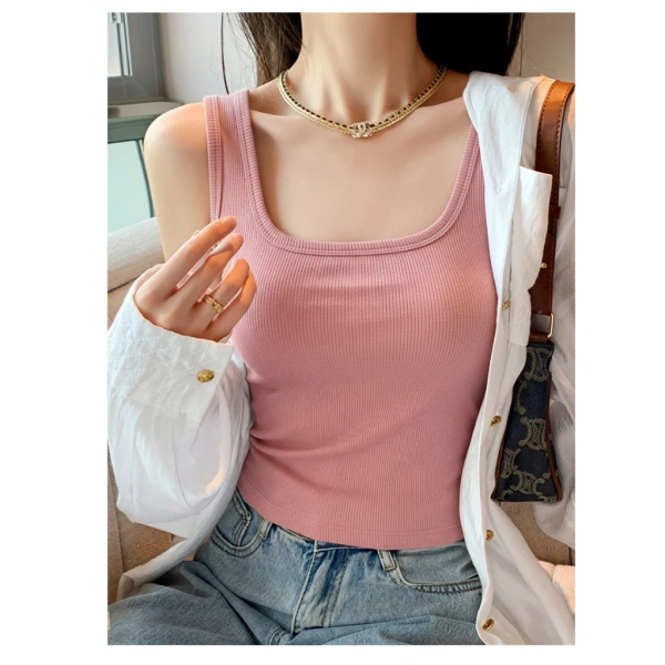 Với những tiêu chí đã được phân tích ở trên, áo 3 lỗ nữ cuộn cổ vuông dáng ngắn xinh sexy là một lựa chọn đáng cân nhắc. (Ảnh 4)
