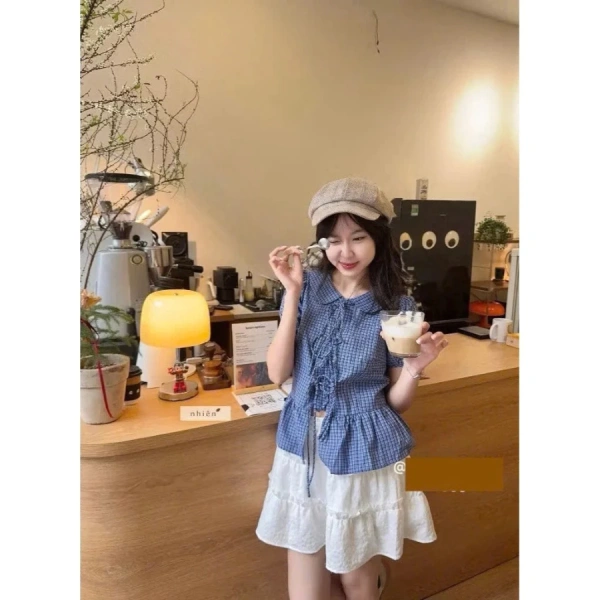 Một trong những phản hồi thường gặp của khách hàng là cảm giác cổ tay “ngột nghẹt” khi mặc áo babydoll có tay phồng. (Ảnh 3)