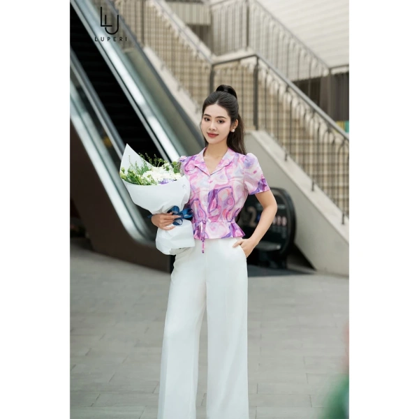 Trong số các mẫu áo sơ mi vest ngắn tay hiện nay, Áo Sơ Mi Cách Điệu Luperi LF5SM01 là một lựa chọn đáng cân nhắc. (Ảnh 5)