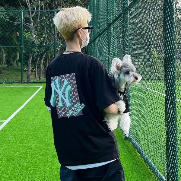 Mesh polyester nhẹ và thoáng khí cực tốt, thích hợp cho những ngày nắng gay gắt. (Ảnh 3) Mesh polyester nhẹ và thoáng khí cực tốt, thích hợp cho những ngày nắng gay gắt. (Ảnh 3)
