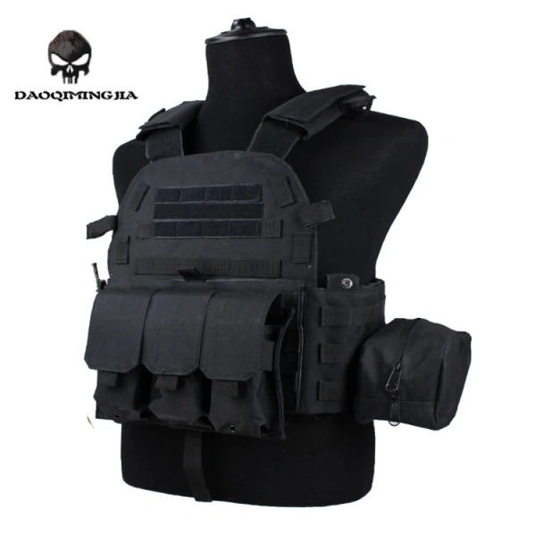 Đối chiếu với một số mẫu áo vest phổ biến, chúng ta có thể nhận ra ưu điểm và hạn chế của mỗi loại để đưa ra quyết định mua sắm hợp lý. (Ảnh 4) Đối chiếu với một số mẫu áo vest phổ biến, chúng ta có thể nhận ra ưu điểm và hạn chế của mỗi loại để đưa ra quyết định mua sắm hợp lý. (Ảnh 4)