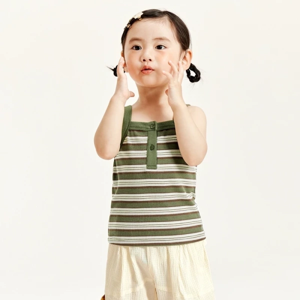 Trong bối cảnh thị trường thời trang trẻ em ngày càng phong phú, Minibala Mùa Hè Phong Cách Mới Bé Gái Co Giãn Áo Vest Bé Màu Khối Thời Trang Thân Thiện Với Da Ánh Sáng nổi bật nhờ chất liệu được lựa chọn kỹ lưỡng, phù hợp với da nhạy cảm của trẻ. (Ảnh 5) Trong bối cảnh thị trường thời trang trẻ em ngày càng phong phú, Minibala Mùa Hè Phong Cách Mới Bé Gái Co Giãn Áo Vest Bé Màu Khối Thời Trang Thân Thiện Với Da Ánh Sáng nổi bật nhờ chất liệu được lựa chọn kỹ lưỡng, phù hợp với da nhạy cảm của trẻ. (Ảnh 5)
