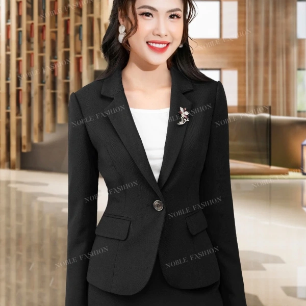 Áo vest hai lớp, hay còn gọi là áo vest nữ công sở hai lớp, là xu hướng thời trang đã khẳng định vị thế trong những năm gần đây. (Ảnh 2) Áo vest hai lớp, hay còn gọi là áo vest nữ công sở hai lớp, là xu hướng thời trang đã khẳng định vị thế trong những năm gần đây. (Ảnh 2)