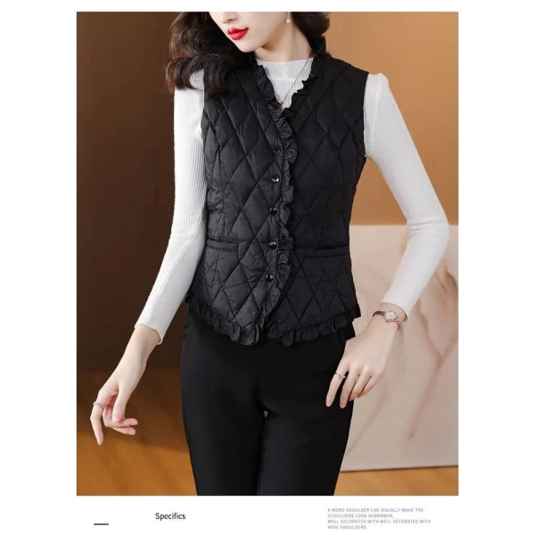 Trong các mẫu áo vest dành cho nữ mùa thu đông, chất liệu thường là polyester hoặc pha trộn polyester – cotton. (Ảnh 3) Trong các mẫu áo vest dành cho nữ mùa thu đông, chất liệu thường là polyester hoặc pha trộn polyester – cotton. (Ảnh 3)