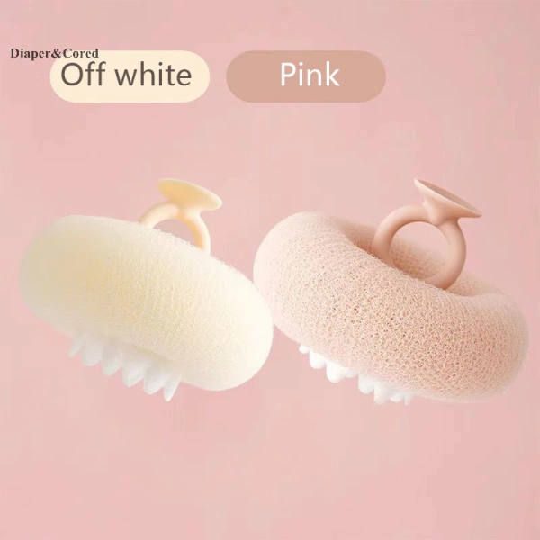 Bàn chải massage kết hợp khăn tắm khiến buổi tắm trở nên thư giãn sâu hơn so với chỉ dùng nước. - Ảnh 3 Bàn chải massage kết hợp khăn tắm khiến buổi tắm trở nên thư giãn sâu hơn so với chỉ dùng nước. - Ảnh 3