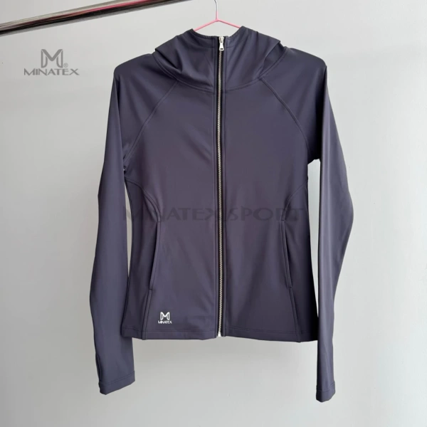 Với các mẫu áo có size chi tiết như MINATEX K1, hãy đo vòng 1, 2, 3 theo hướng dẫn, không chỉ dựa vào cân nặng. (Ảnh 5)