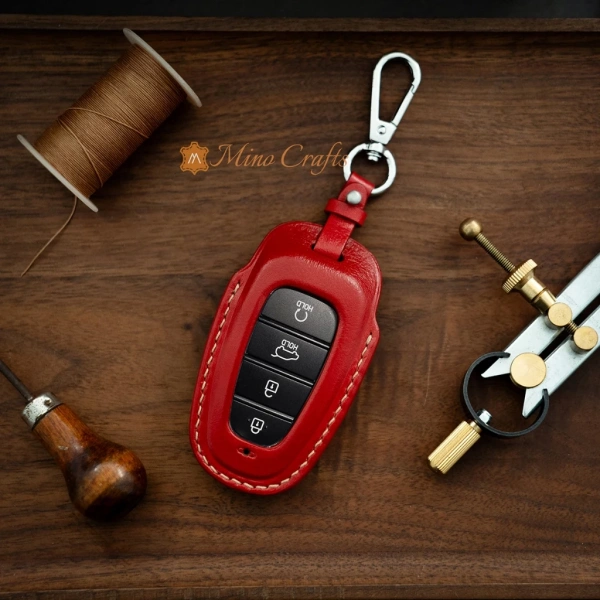 Một ví dụ thực tế đang thu hút sự chú ý của các chủ xe Hyundai là Mino Crafts – Bao da chìa khóa dành cho các dòng Hyundai Santafe 2022‑2024, Tucson, Palisade. (Ảnh 4) Một ví dụ thực tế đang thu hút sự chú ý của các chủ xe Hyundai là Mino Crafts – Bao da chìa khóa dành cho các dòng Hyundai Santafe 2022‑2024, Tucson, Palisade. (Ảnh 4)