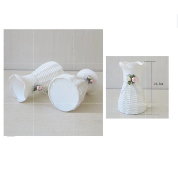 Dưới đây là bảng so sánh ngắn gọn giữa các cách bảo quản thường gặp và hiệu quả thực tế dựa trên các tiêu chí: độ bền màu, độ bền mùi và độ tiện lợi. (Ảnh 3) Dưới đây là bảng so sánh ngắn gọn giữa các cách bảo quản thường gặp và hiệu quả thực tế dựa trên các tiêu chí: độ bền màu, độ bền mùi và độ tiện lợi. (Ảnh 3)