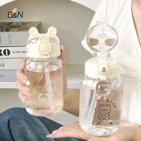 Bất ngờ khi bình nước 500 ml có ống hút và nắp kín gây rò rỉ trong những chuyến cắm trại - Ảnh 1