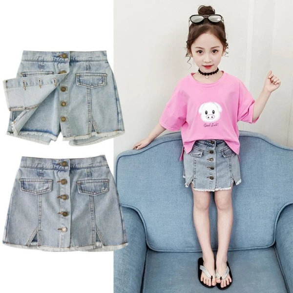 Bất ngờ khi quần jeans giả váy cho bé trông thoải mái nhưng lại gây khó khăn trong những hoạt động vận động - Ảnh 1 Bất ngờ khi quần jeans giả váy cho bé trông thoải mái nhưng lại gây khó khăn trong những hoạt động vận động - Ảnh 1