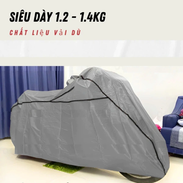 Gió mạnh làm tăng áp lực không khí lên bề mặt bạt, khiến nó bám chặt vào khung xe và các chi tiết cố định. (Ảnh 2)
