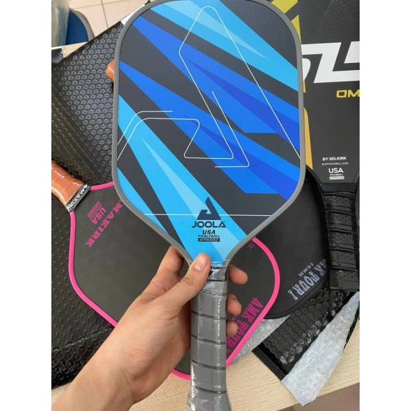 Bây giờ mới nhận ra vì sao vợt pickleball carbon dày 13 mm lại gây bất ngờ trong kiểm soát và sức bền - Ảnh 4