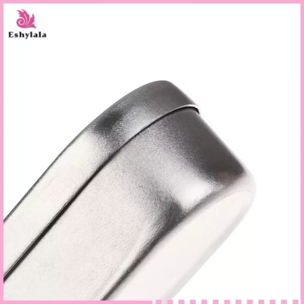Thiết kế hoặc lắp đặt lỗ thông gió có thể đóng mở được giúp không khí lưu thông khi mở hộp, giảm hiện tượng ngưng tụ. (Ảnh 3)