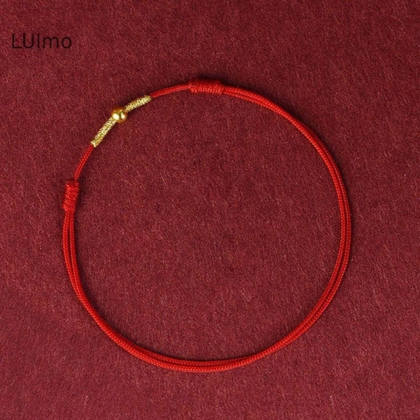 Một điểm đáng chú ý của Luimo Thời Trang Handmade Vòng Tay Dây Đỏ là thiết kế nhẹ và được làm thủ công nên rất dễ bảo quản. (Ảnh 4) Một điểm đáng chú ý của Luimo Thời Trang Handmade Vòng Tay Dây Đỏ là thiết kế nhẹ và được làm thủ công nên rất dễ bảo quản. (Ảnh 4)