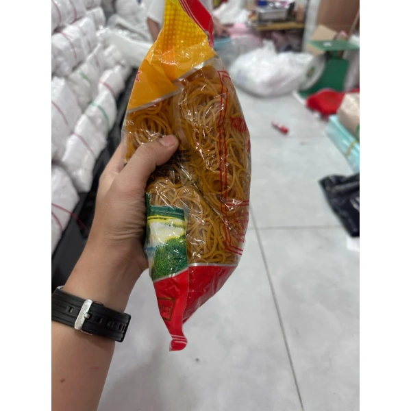 Đối với sử dụng trong gia đình hay văn phòng, việc lưu trữ dây thun trong nơi khô ráo, tránh ánh nắng trực tiếp và nhiệt độ ổn định sẽ kéo dài tuổi thọ và giữ độ co dãn ổn định hơn. (Ảnh 2)