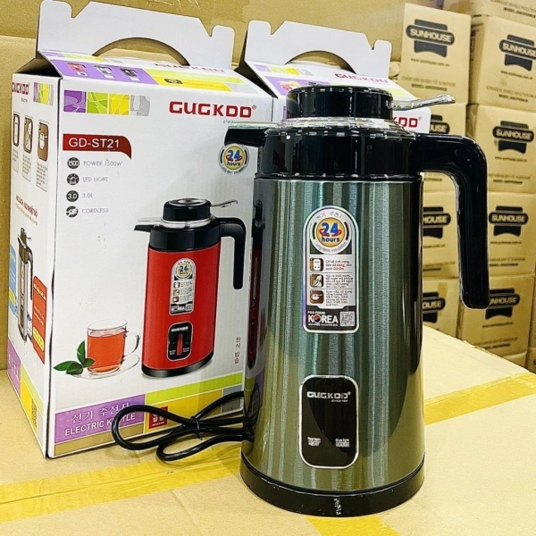 Không chỉ lớp vỏ, nắp và tay cầm cũng góp phần quyết định thời gian giữ nhiệt. (Ảnh 2) Không chỉ lớp vỏ, nắp và tay cầm cũng góp phần quyết định thời gian giữ nhiệt. (Ảnh 2)