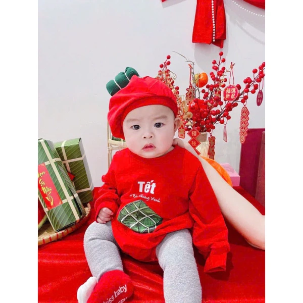 Đối với trẻ sơ sinh và trẻ nhỏ, làn da còn rất nhạy cảm, khả năng điều chỉnh nhiệt độ chưa hoàn thiện. (Ảnh 2)