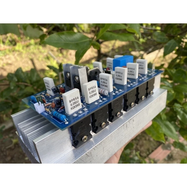 Bộ công suất 12S full nhôm: Khi mong đợi sức mạnh liên tục nhưng lại gặp bất ngờ về tản nhiệt và độ bền lâu dài. - Ảnh 1