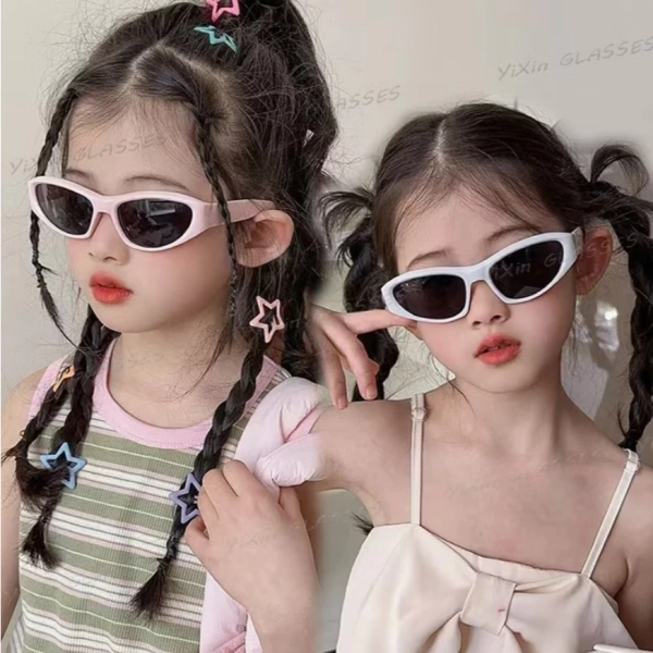Dù bạn đã đầu tư vào một chiếc kính chất lượng, việc bảo quản đúng cách vẫn là yếu tố quyết định tuổi thọ và hiệu quả bảo vệ. (Ảnh 4)