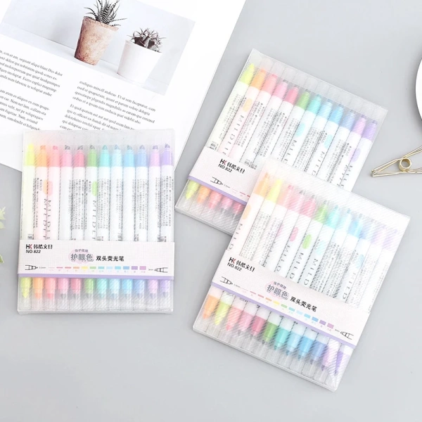 Bút highlighter đầu đôi 12 màu khiến học sinh phải cân nhắc lại cách sắp xếp màu sắc trong mỗi trang ghi chú - Ảnh 1