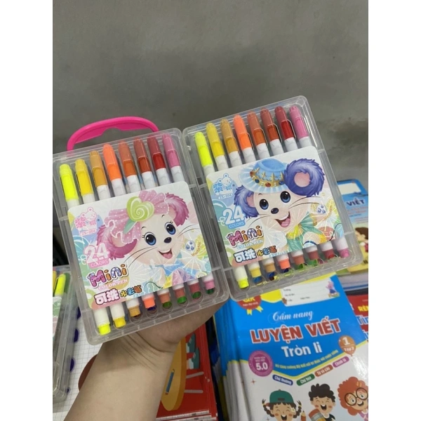 Bút lông nước cho bé tạo màu sắc rực rỡ nhưng vết lem bất ngờ khiến bố mẹ phải suy nghĩ lại - Ảnh 1 Bút lông nước cho bé tạo màu sắc rực rỡ nhưng vết lem bất ngờ khiến bố mẹ phải suy nghĩ lại - Ảnh 1