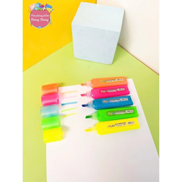 Dưới đây là bảng so sánh nhanh giữa ba loại bút highlight phổ biến được người tiêu dùng thường xuyên đề cập, bao gồm một lựa chọn địa phương và hai nhãn hiệu nhập khẩu. (Ảnh 3)