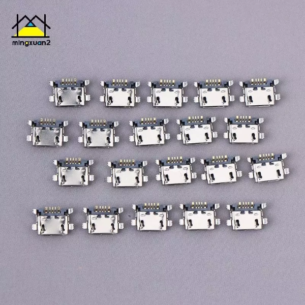 Đầu cắm micro USB là bộ phận nhạy cảm nhất khi gặp va chạm hay kéo mạnh. (Ảnh 2) Đầu cắm micro USB là bộ phận nhạy cảm nhất khi gặp va chạm hay kéo mạnh. (Ảnh 2)