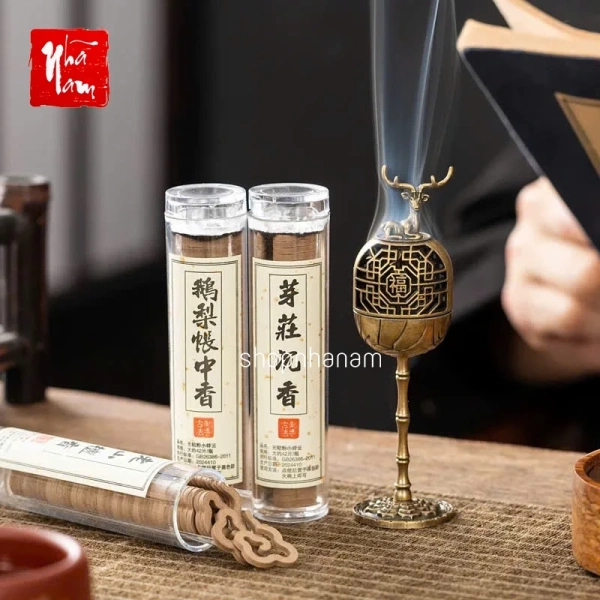 Thực hiện các bước chăm sóc trên không đòi hỏi quá nhiều thời gian, nhưng sẽ giúp lư hương luôn sáng bóng và hương thơm vẫn “tươi mới” trong mỗi lần bạn bật lên. (Ảnh 5)