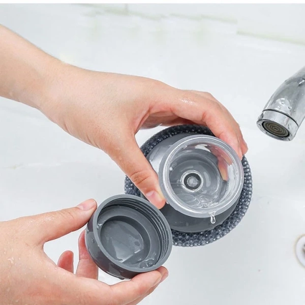 Vệ sinh bề mặt nồi không đồng đều là một trong những yếu tố chính khiến dầu mỡ bám sâu và tạo lớp cặn khó tách. (Ảnh 3) Vệ sinh bề mặt nồi không đồng đều là một trong những yếu tố chính khiến dầu mỡ bám sâu và tạo lớp cặn khó tách. (Ảnh 3)